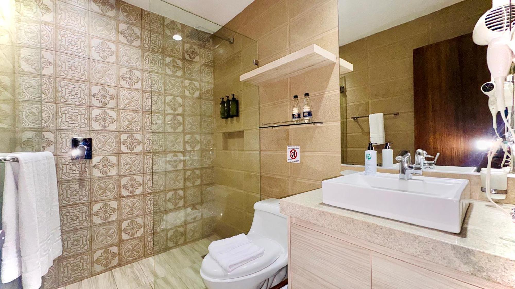 Superior Queen Room